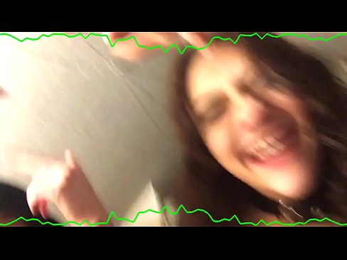 ❤️ Du pantikên hestyarî yên brunette yên seksî, keçikek quirky bastûr dimînin ❤ Vîdyoyê seksî li me